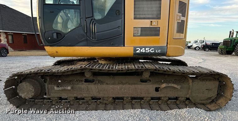 image for item DL4380 2013 John Deere 245G LC excavator