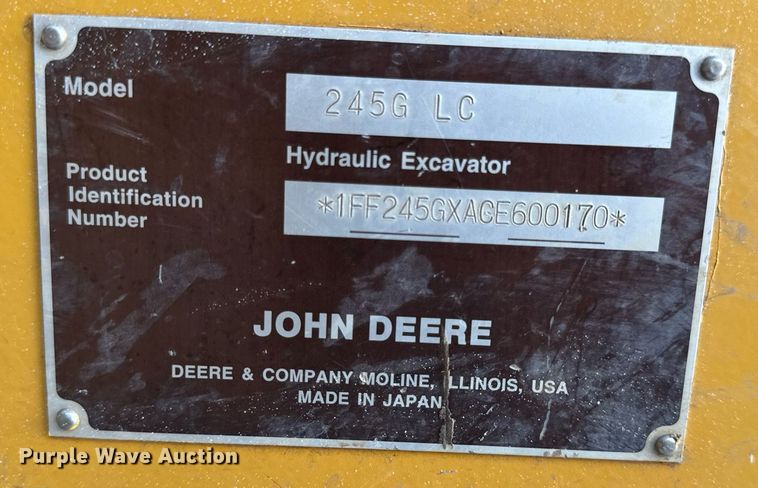 image for item DL4380 2013 John Deere 245G LC excavator