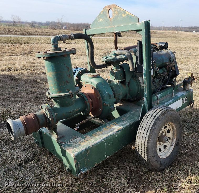 image for item DL4389 Water pump