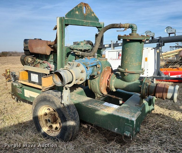 image for item DL4389 Water pump