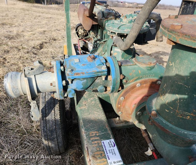 image for item DL4389 Water pump