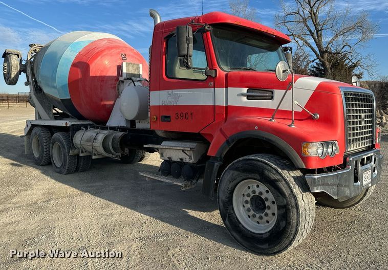 image for item DL4391 2006 Volvo  VHD ready mix truck