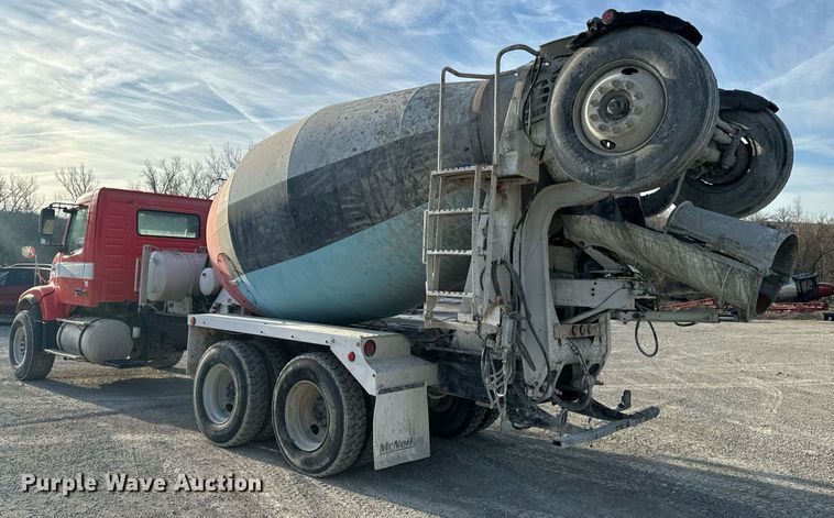 image for item DL4391 2006 Volvo  VHD ready mix truck