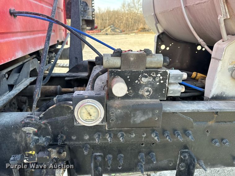 image for item DL4391 2006 Volvo  VHD ready mix truck