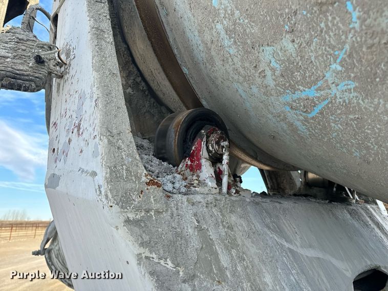 image for item DL4391 2006 Volvo  VHD ready mix truck