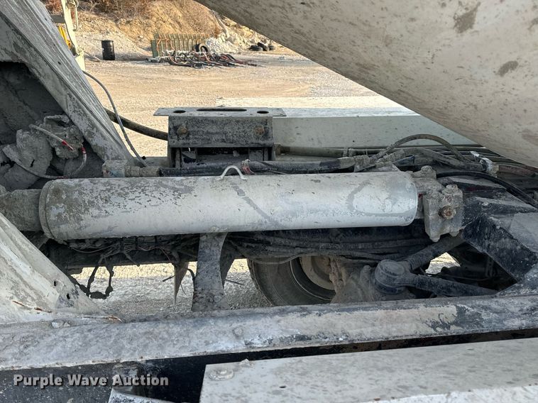 image for item DL4391 2006 Volvo  VHD ready mix truck