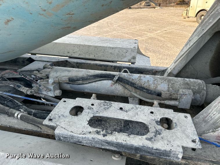 image for item DL4391 2006 Volvo  VHD ready mix truck