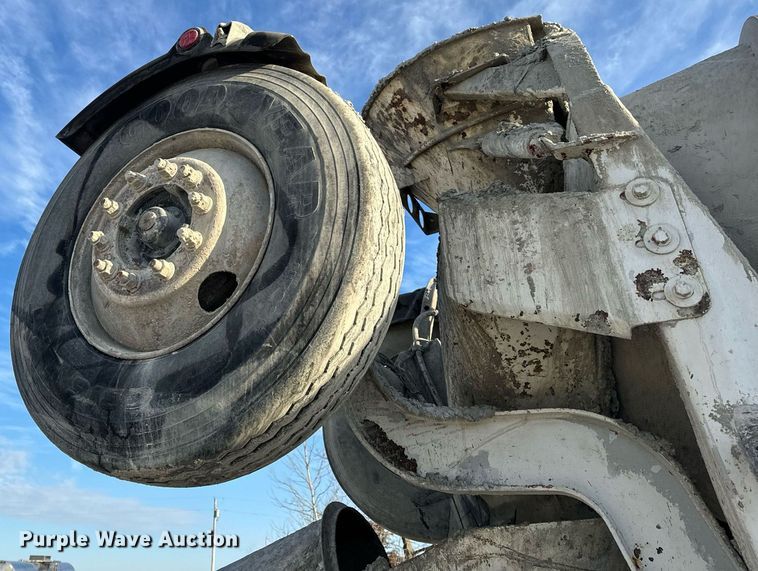 image for item DL4391 2006 Volvo  VHD ready mix truck