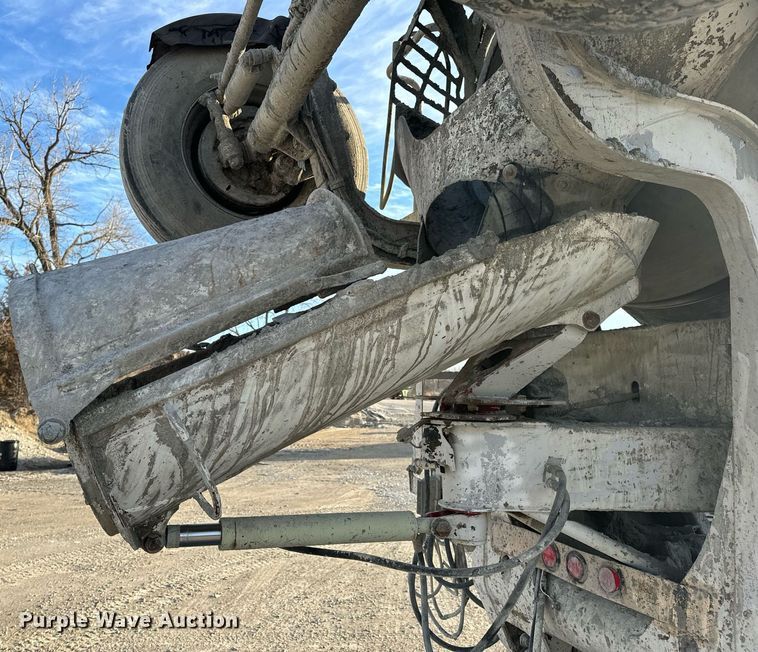 image for item DL4391 2006 Volvo  VHD ready mix truck