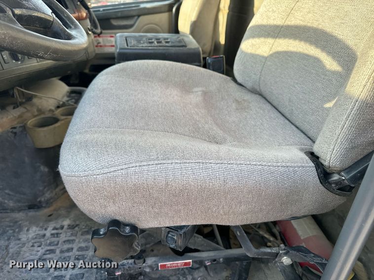 image for item DL4391 2006 Volvo  VHD ready mix truck