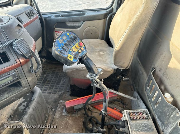 image for item DL4391 2006 Volvo  VHD ready mix truck