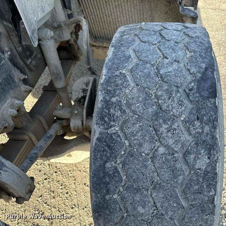 image for item DL4391 2006 Volvo  VHD ready mix truck