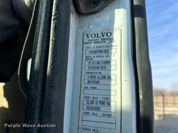 image for item DL4391 2006 Volvo  VHD ready mix truck