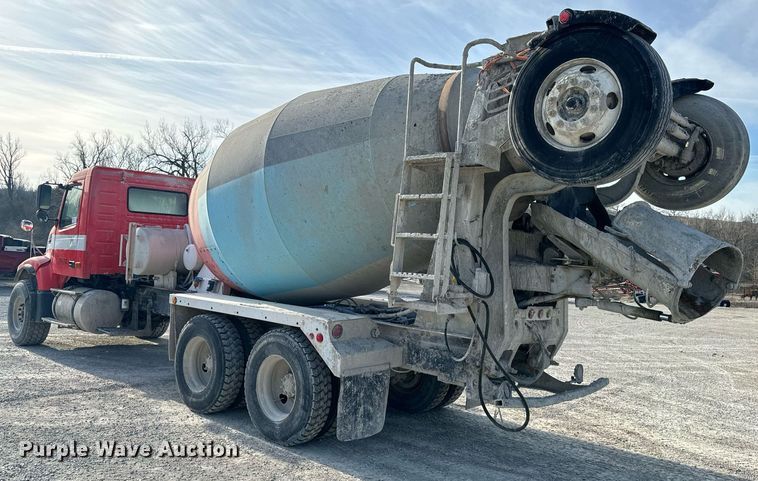 image for item DL4392 2006 Volvo  VHD ready mix truck