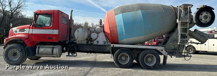 image for item DL4392 2006 Volvo  VHD ready mix truck