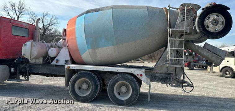 image for item DL4392 2006 Volvo  VHD ready mix truck