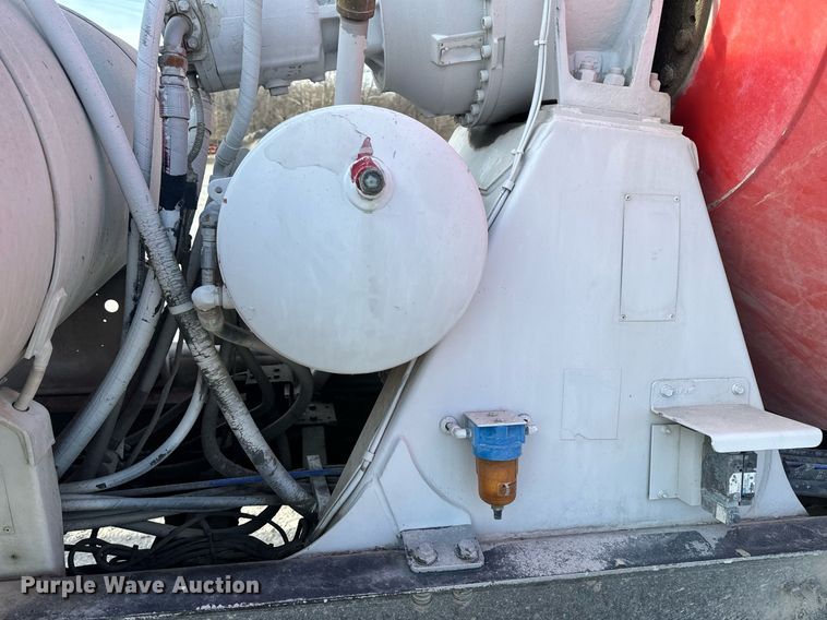 image for item DL4392 2006 Volvo  VHD ready mix truck