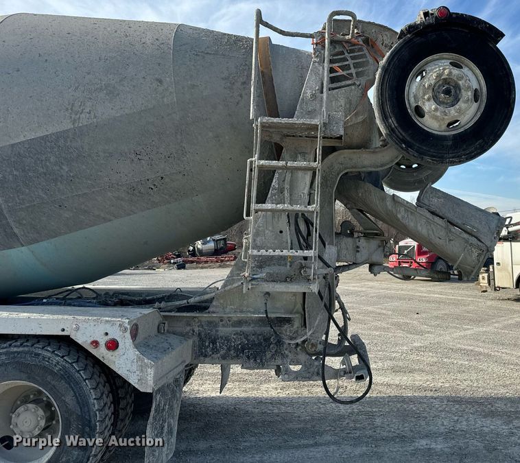 image for item DL4392 2006 Volvo  VHD ready mix truck