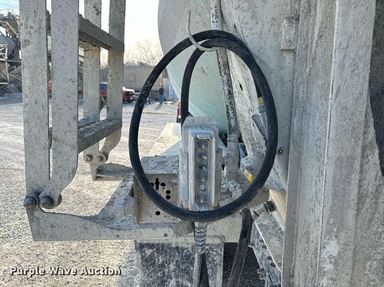 image for item DL4392 2006 Volvo  VHD ready mix truck