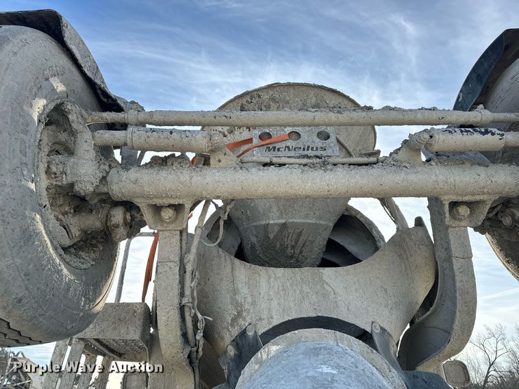 image for item DL4392 2006 Volvo  VHD ready mix truck