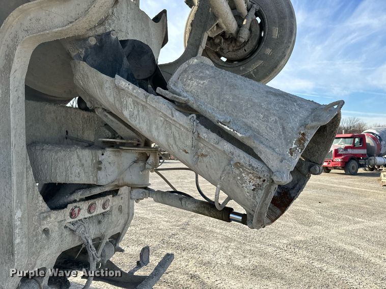 image for item DL4392 2006 Volvo  VHD ready mix truck