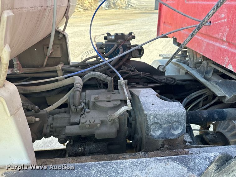 image for item DL4392 2006 Volvo  VHD ready mix truck