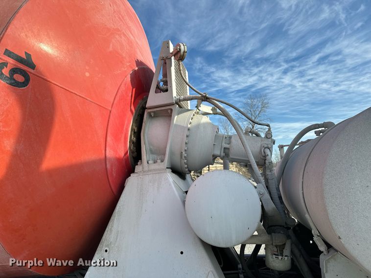 image for item DL4392 2006 Volvo  VHD ready mix truck