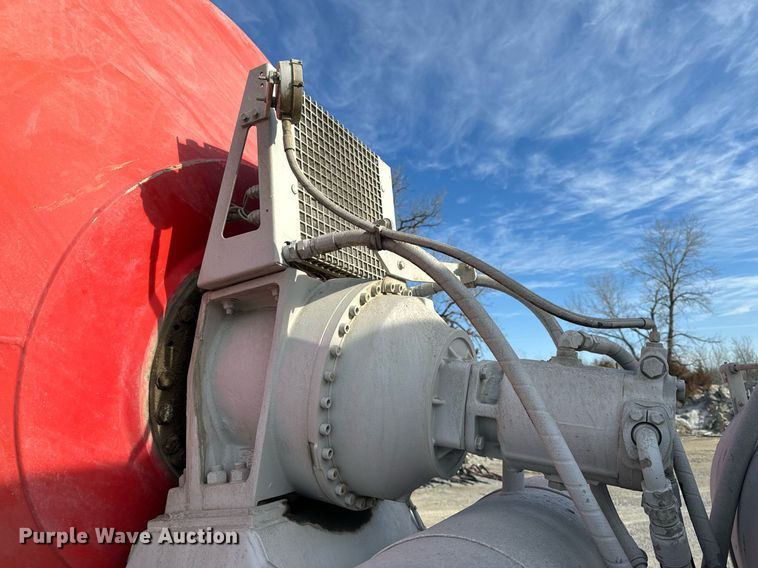 image for item DL4392 2006 Volvo  VHD ready mix truck