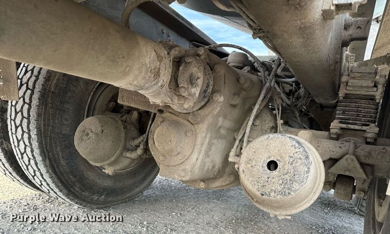 image for item DL4392 2006 Volvo  VHD ready mix truck