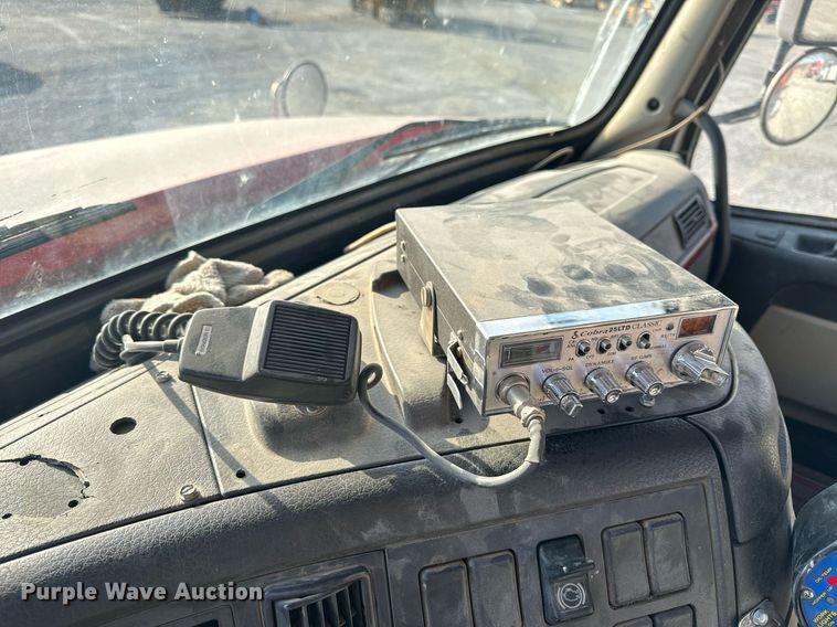 image for item DL4392 2006 Volvo  VHD ready mix truck