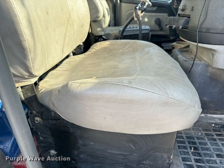 image for item DL4392 2006 Volvo  VHD ready mix truck