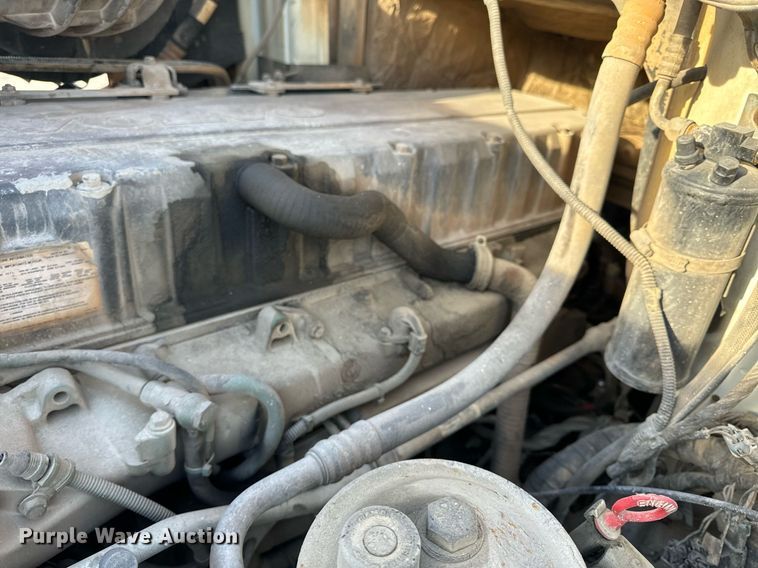 image for item DL4392 2006 Volvo  VHD ready mix truck