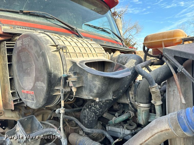 image for item DL4392 2006 Volvo  VHD ready mix truck