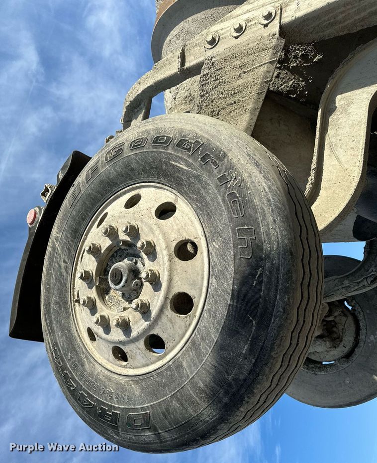 image for item DL4392 2006 Volvo  VHD ready mix truck