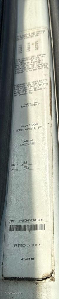 image for item DL4392 2006 Volvo  VHD ready mix truck