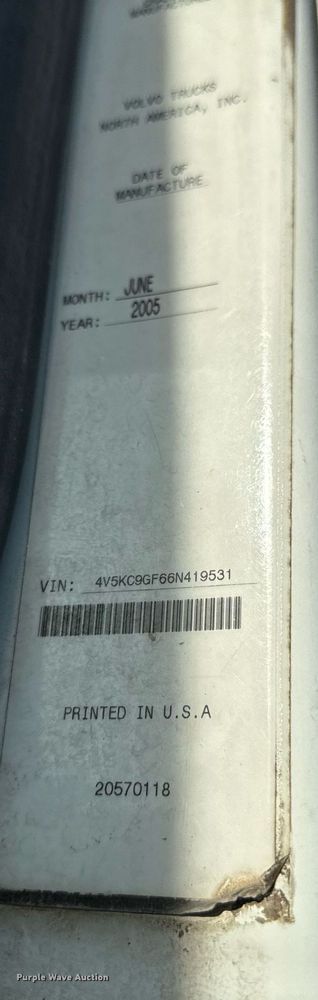 image for item DL4392 2006 Volvo  VHD ready mix truck