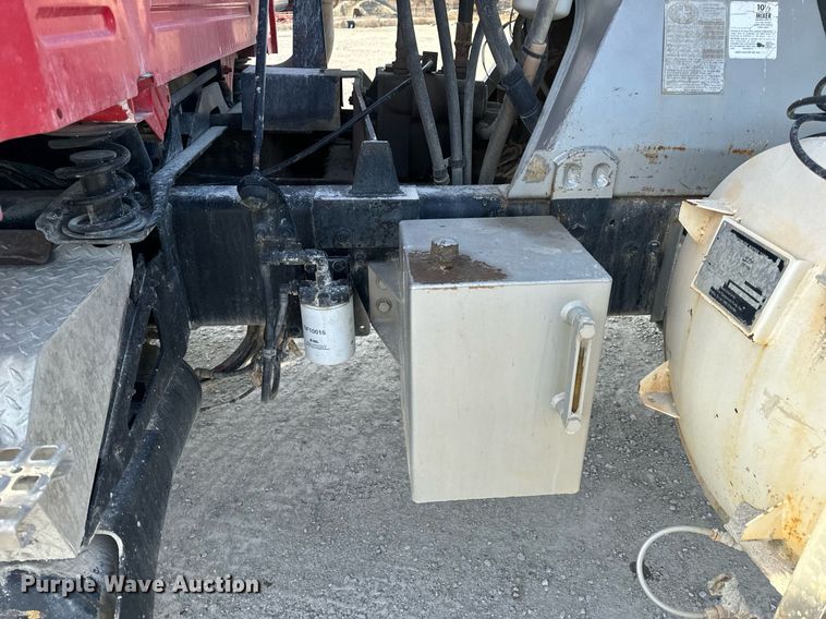 image for item DL4393 2005 Volvo  VHD ready mix truck