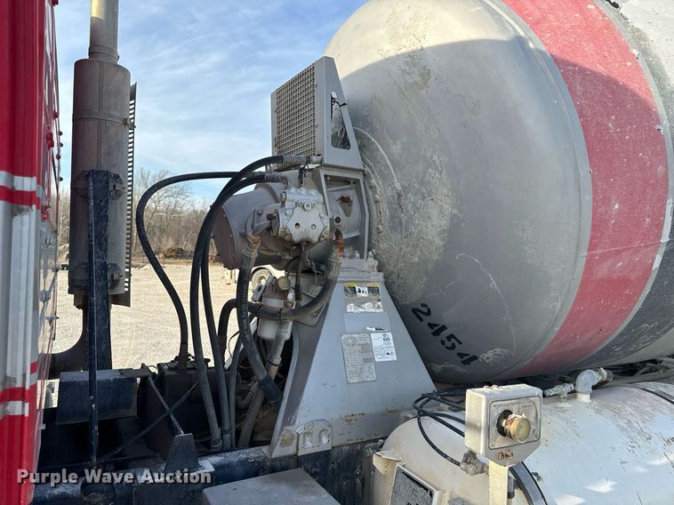 image for item DL4393 2005 Volvo  VHD ready mix truck