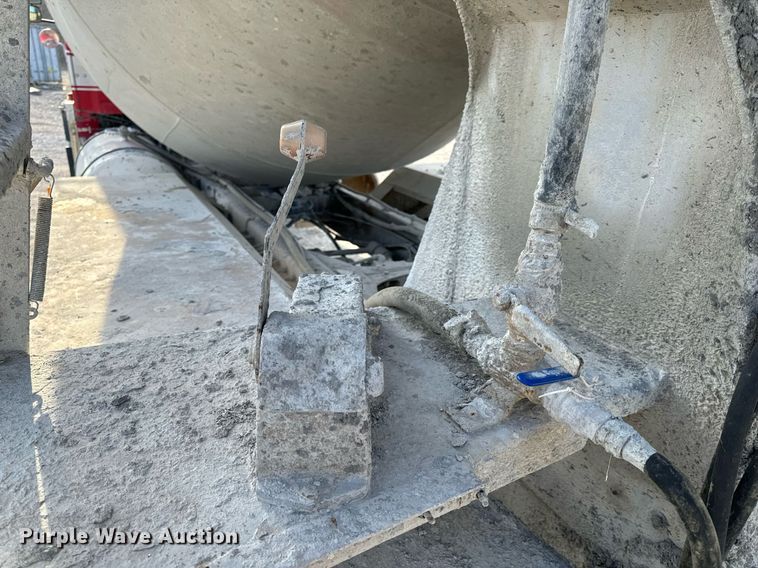 image for item DL4393 2005 Volvo  VHD ready mix truck