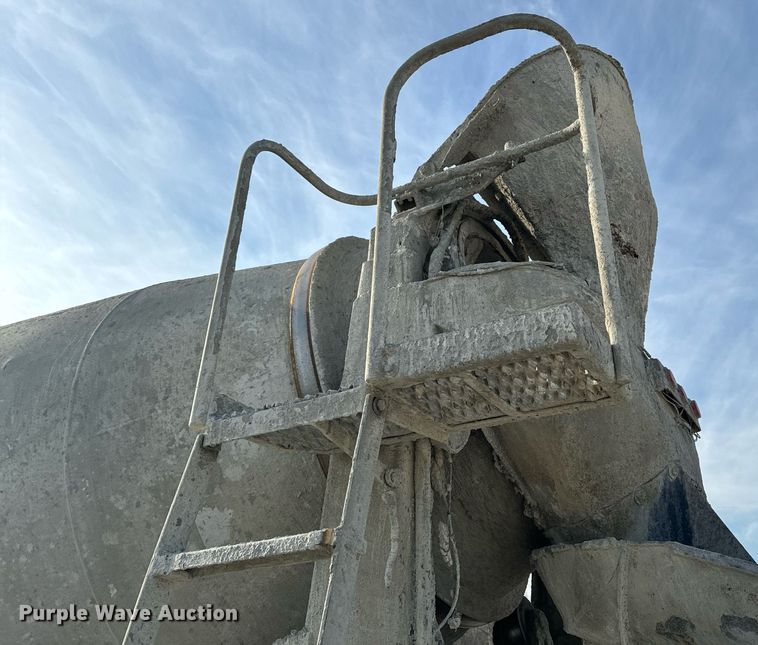 image for item DL4393 2005 Volvo  VHD ready mix truck