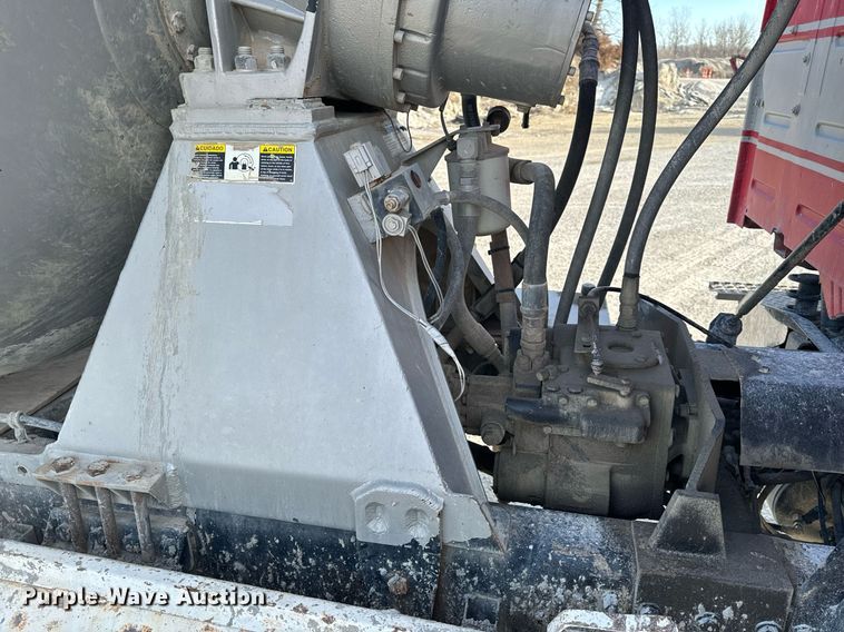 image for item DL4393 2005 Volvo  VHD ready mix truck