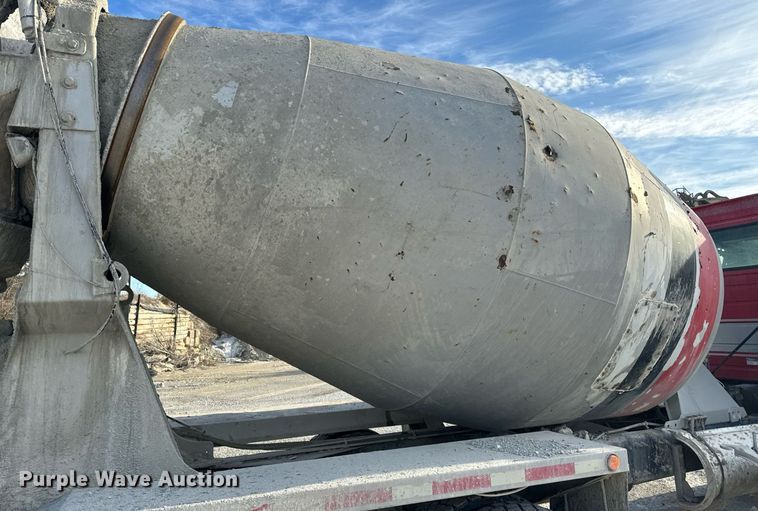 image for item DL4393 2005 Volvo  VHD ready mix truck