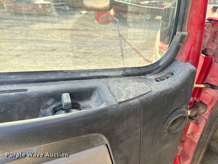 image for item DL4393 2005 Volvo  VHD ready mix truck