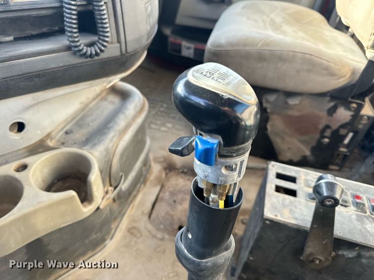 image for item DL4393 2005 Volvo  VHD ready mix truck