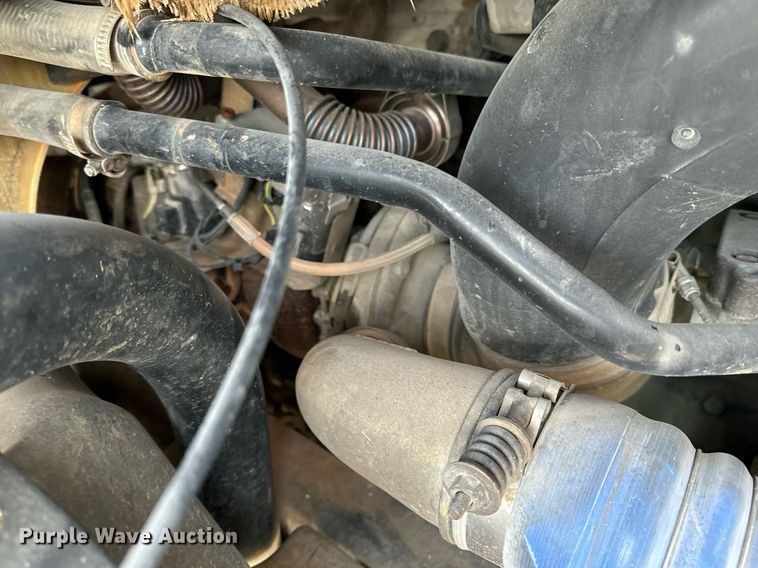 image for item DL4393 2005 Volvo  VHD ready mix truck