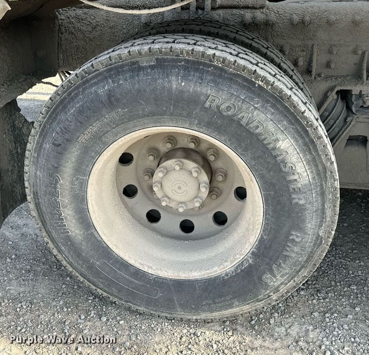 image for item DL4393 2005 Volvo  VHD ready mix truck