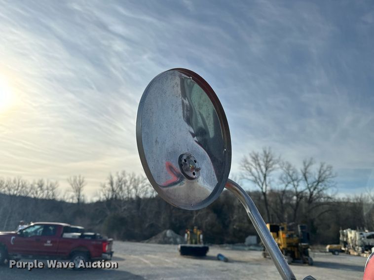 image for item DL4393 2005 Volvo  VHD ready mix truck