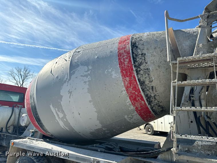 image for item DL4394 2006 Volvo VHD ready mix truck