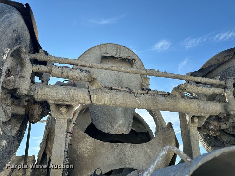 image for item DL4394 2006 Volvo VHD ready mix truck