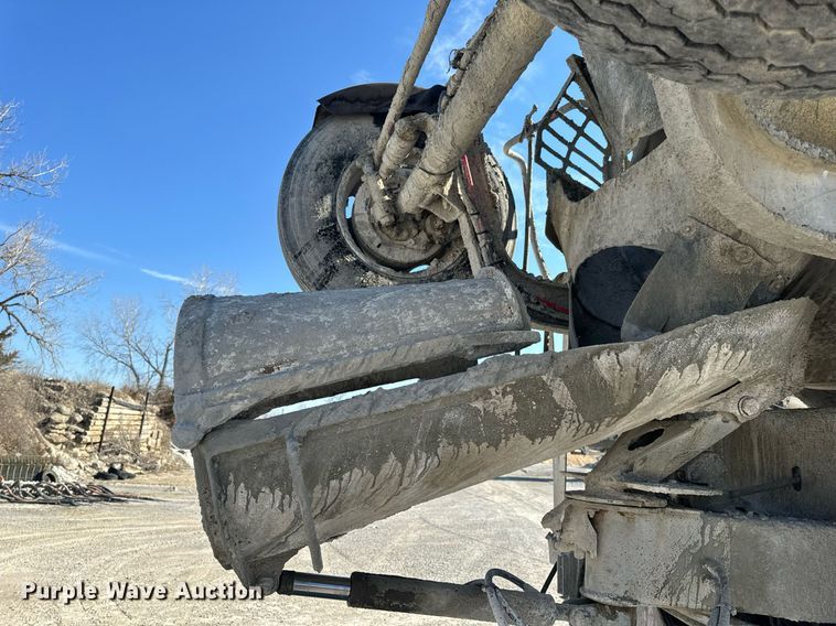 image for item DL4394 2006 Volvo VHD ready mix truck